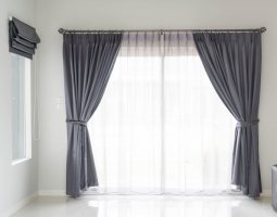 Dlaczego karnisze drewniane?